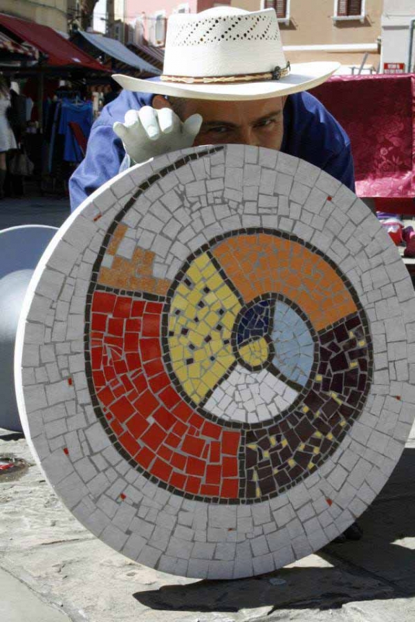The mosaic bar table